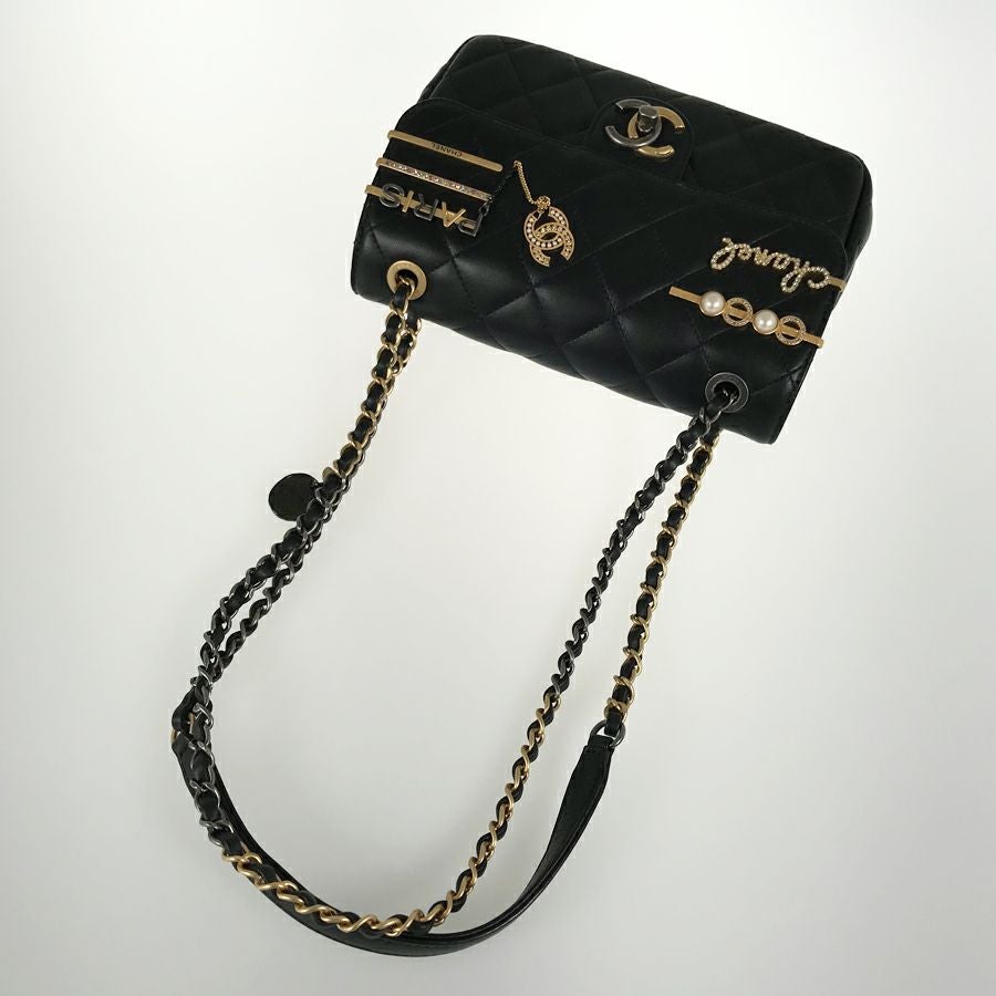 シャネル ショルダーバッグ