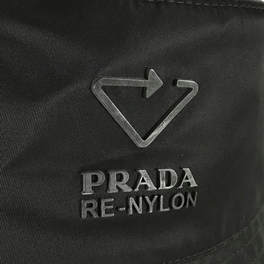 プラダ ユニセックス バケットハット