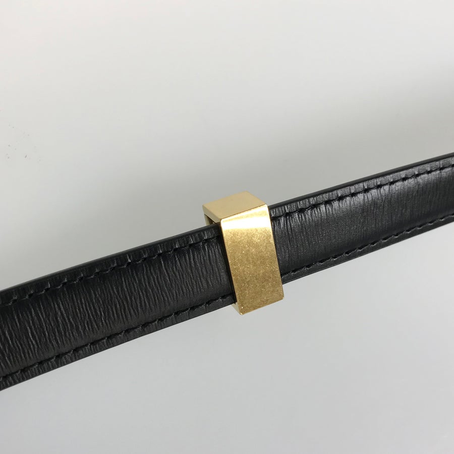 セリーヌ ショルダーバッグ