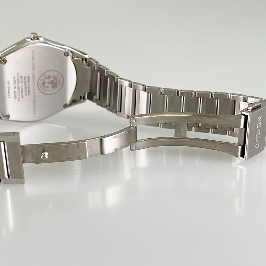 シチズン 8826-T024254 ユニセックス 腕時計