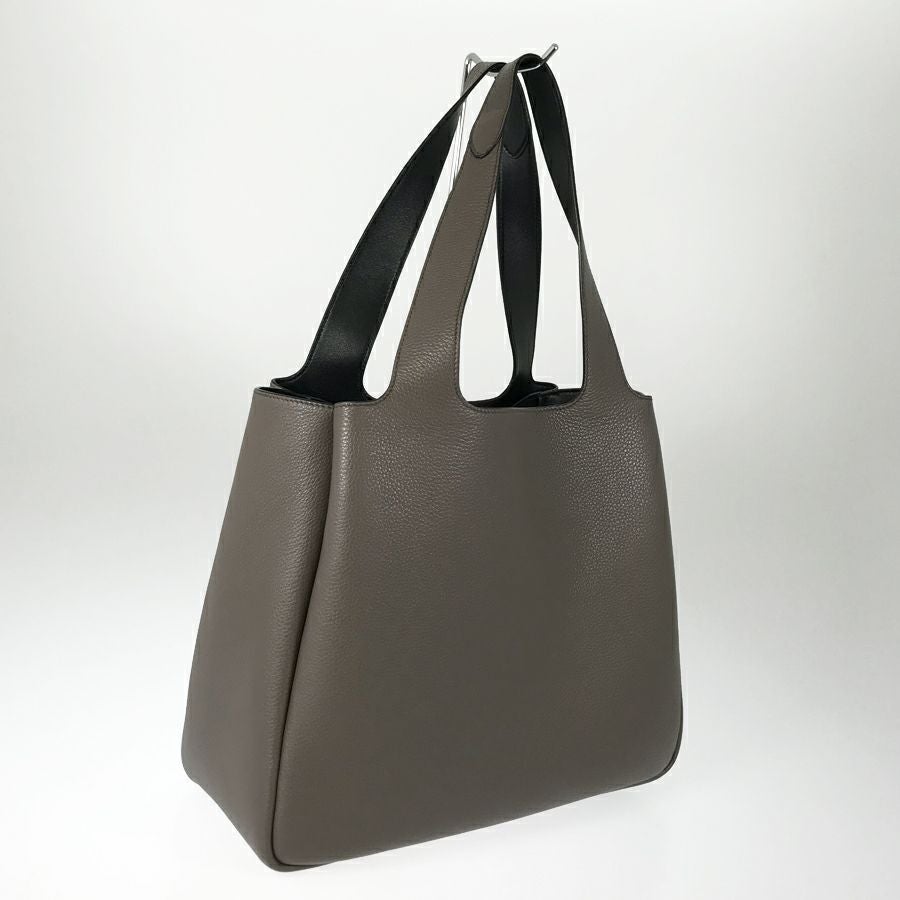 プラダ トートバッグ