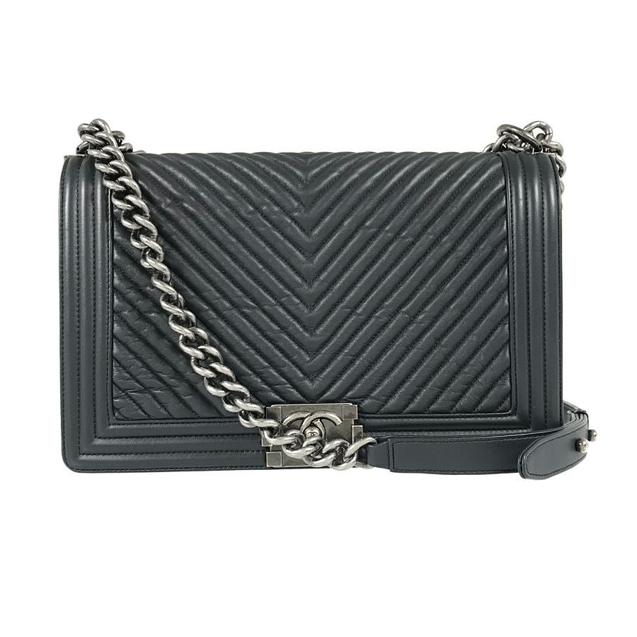 シャネル ショルダーバッグ