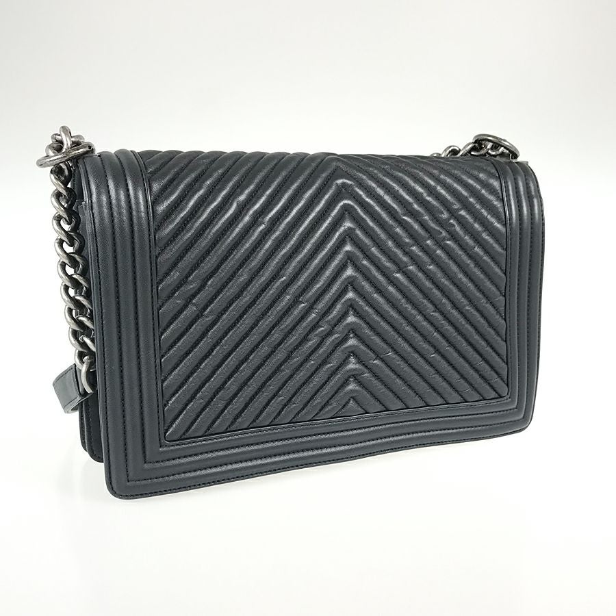 シャネル ショルダーバッグ