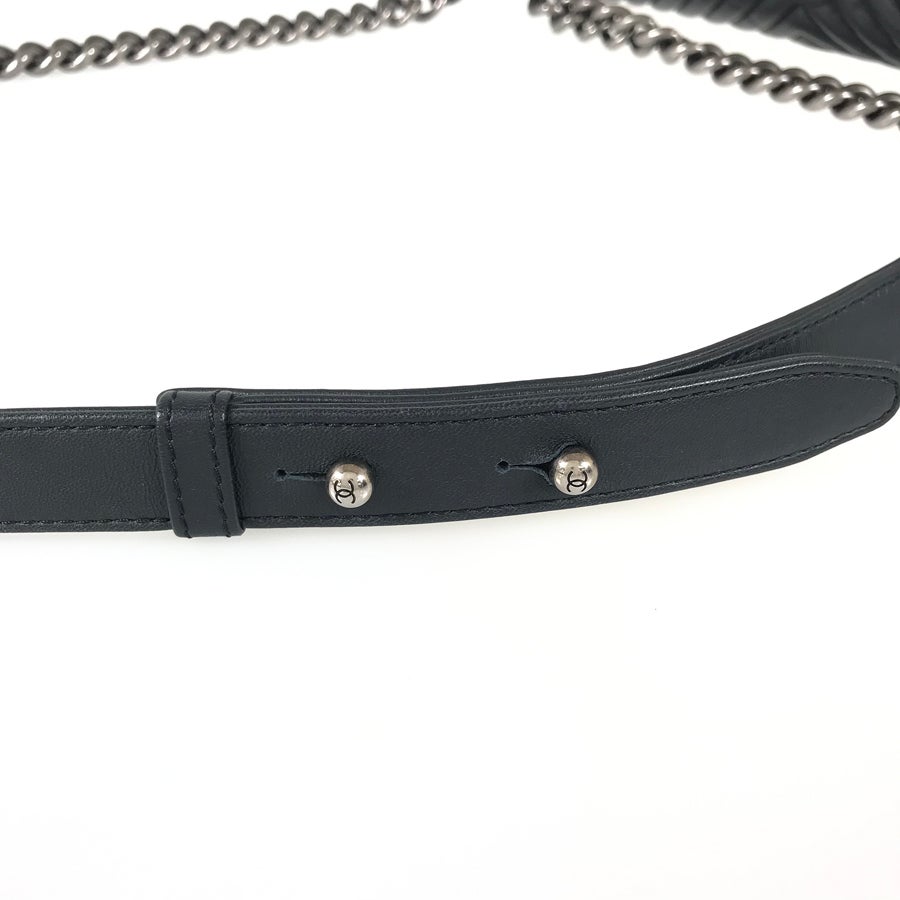 シャネル ショルダーバッグ