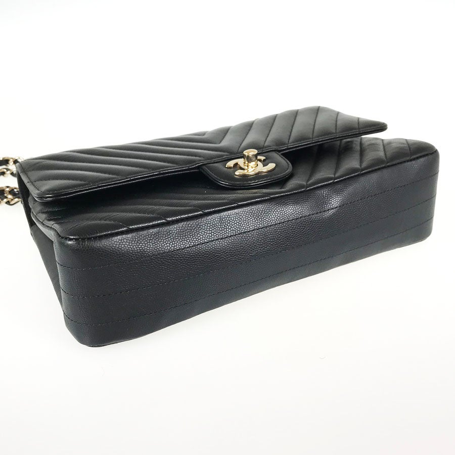 シャネル ショルダーバッグ