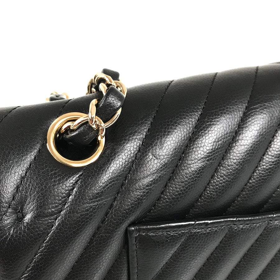 シャネル ショルダーバッグ