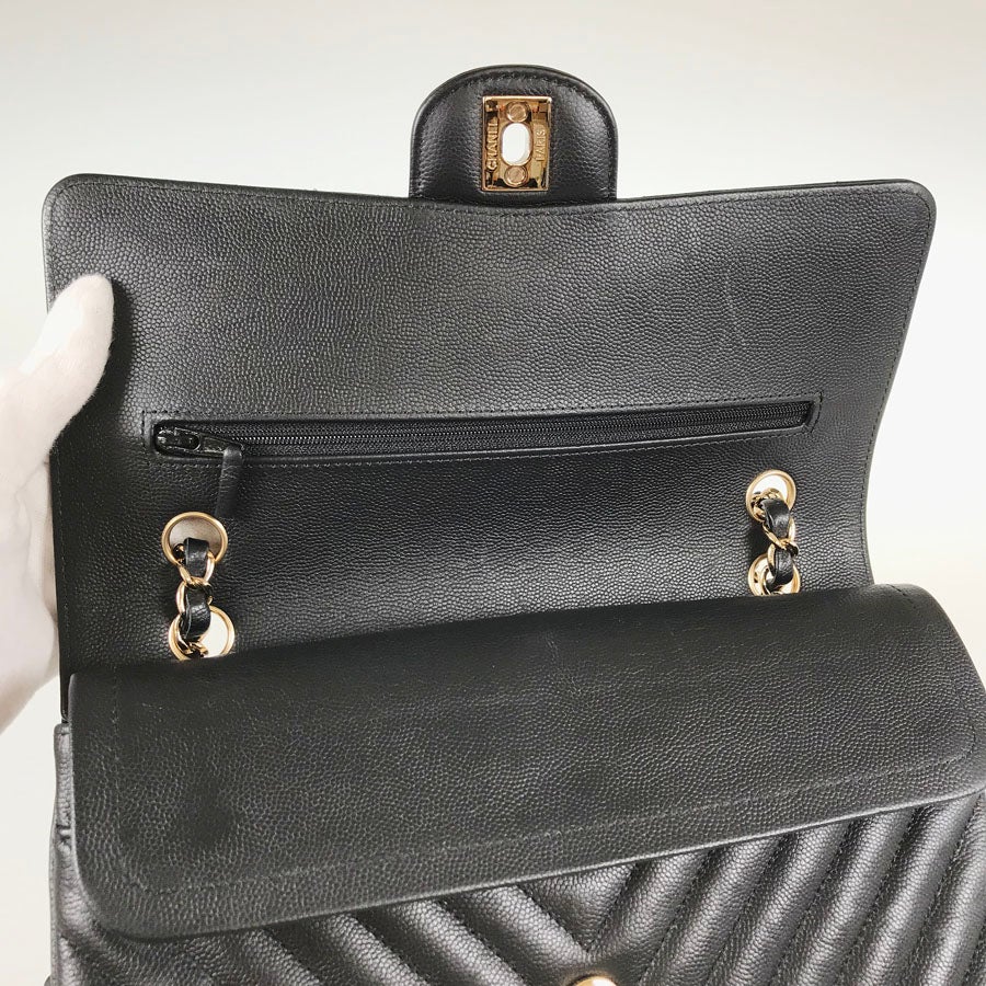 シャネル ショルダーバッグ