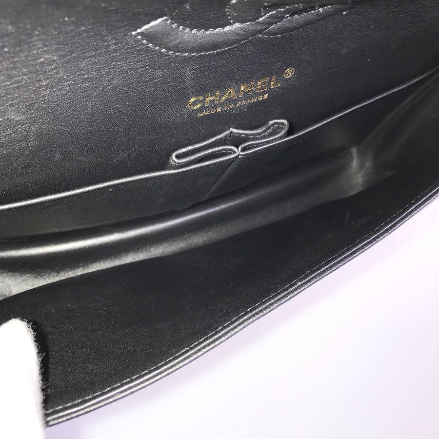 シャネル ショルダーバッグ