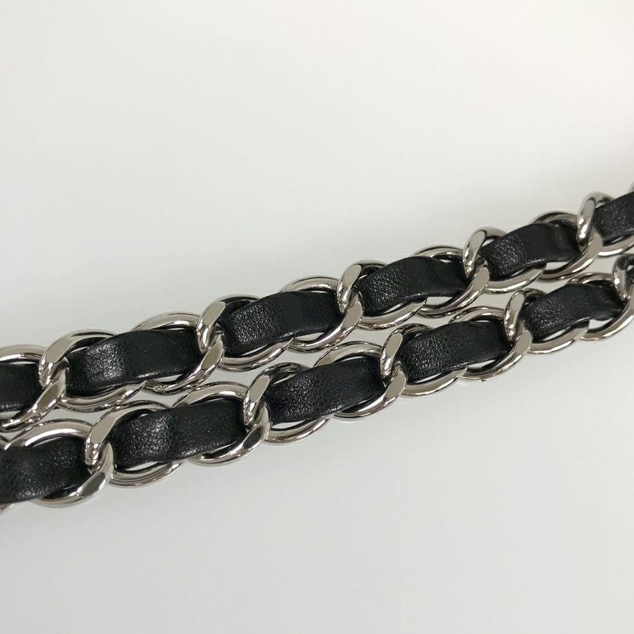 シャネル ショルダーバッグ