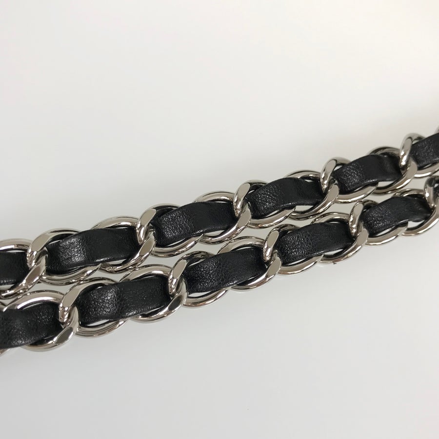 シャネル ショルダーバッグ