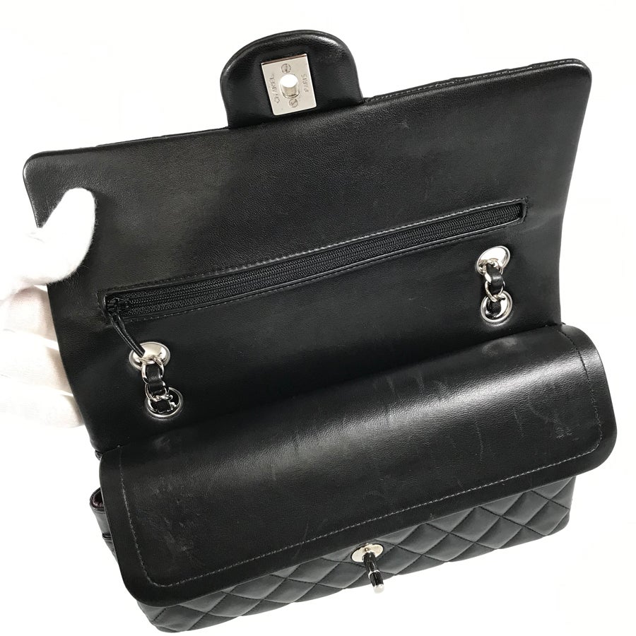 シャネル ショルダーバッグ