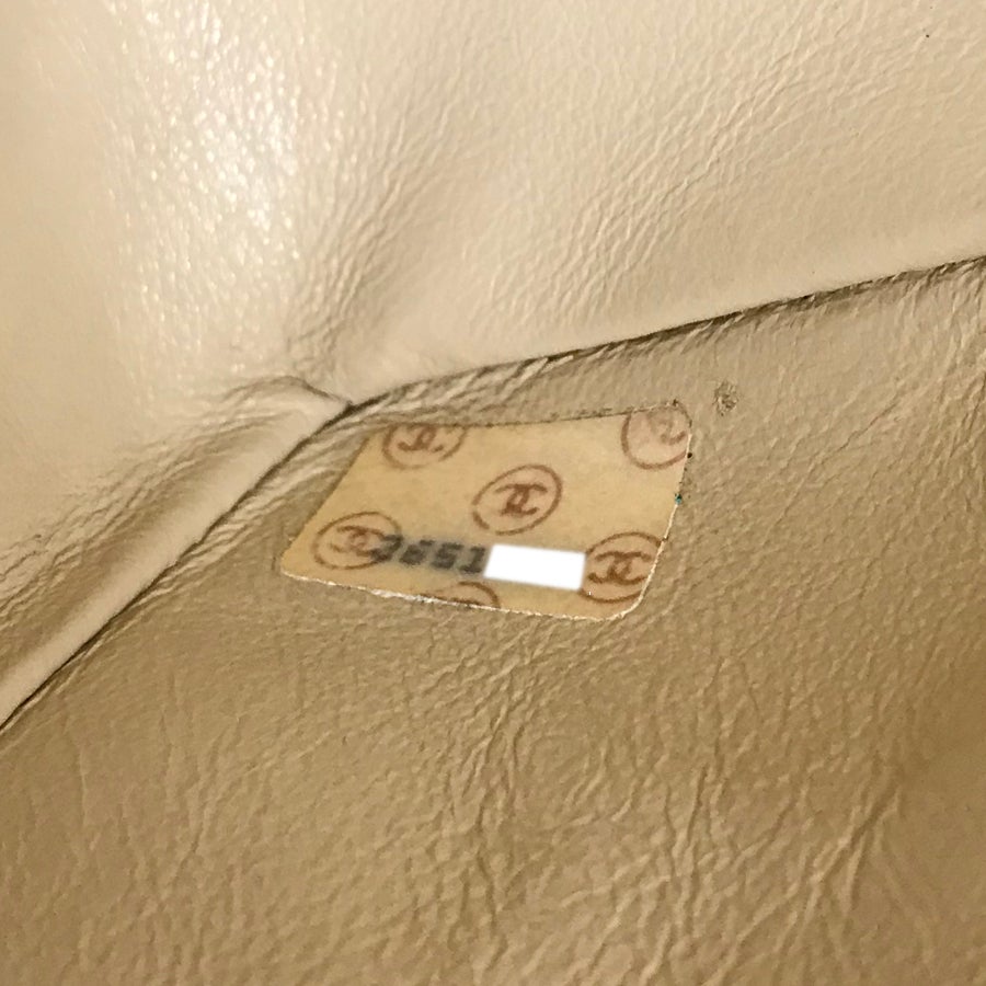 シャネル ショルダーバッグ