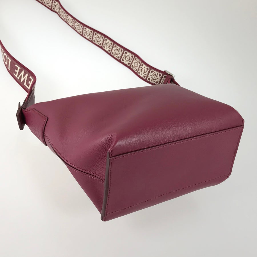 ロエベ ショルダーバッグ