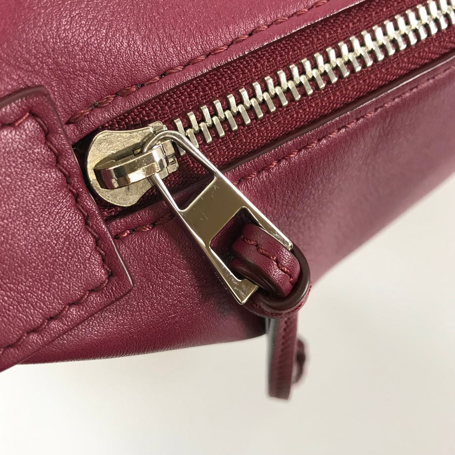 ロエベ ショルダーバッグ