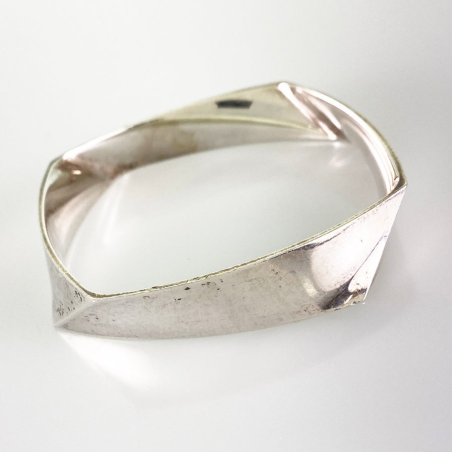 ティファニー バングル