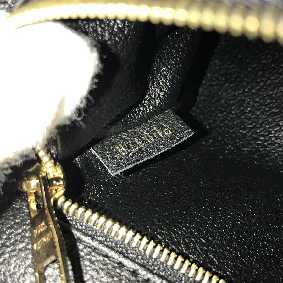 ルイ・ヴィトン クラッチバッグ