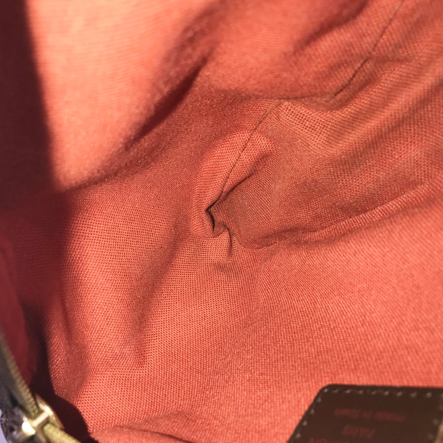 ルイ・ヴィトン ボディバッグ