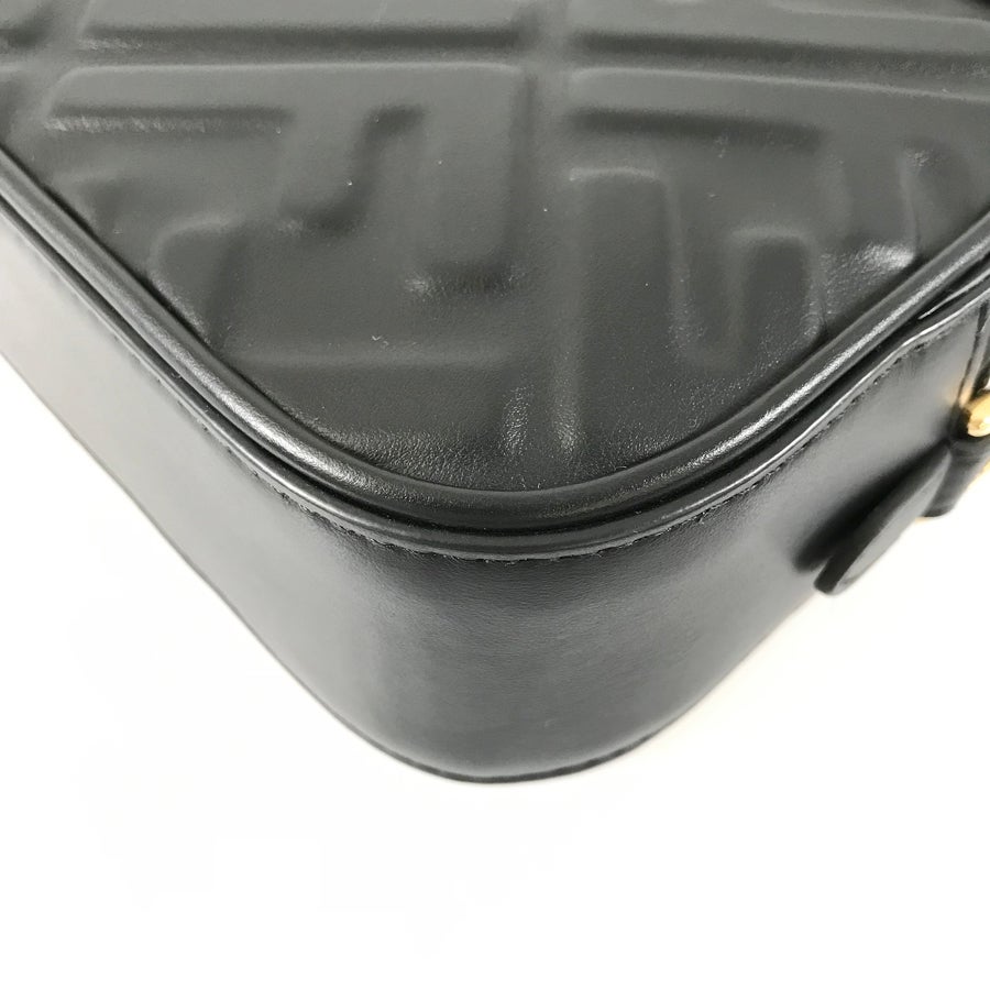 フェンディ ショルダーバッグ