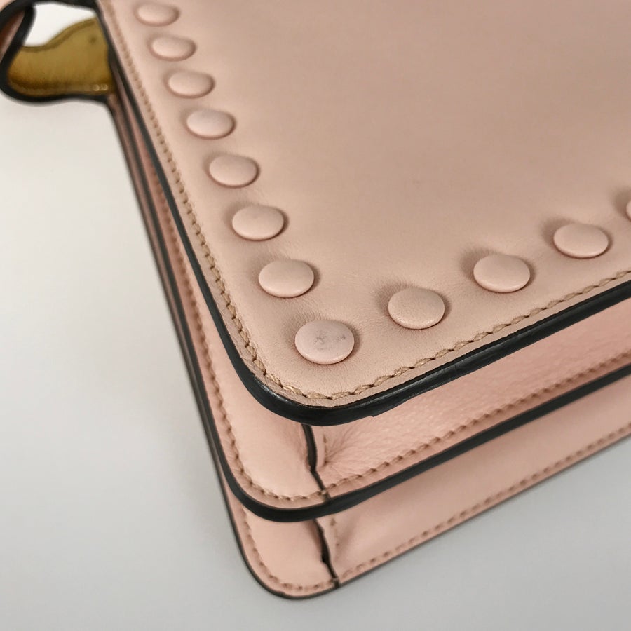 フェンディ ハンドバッグ