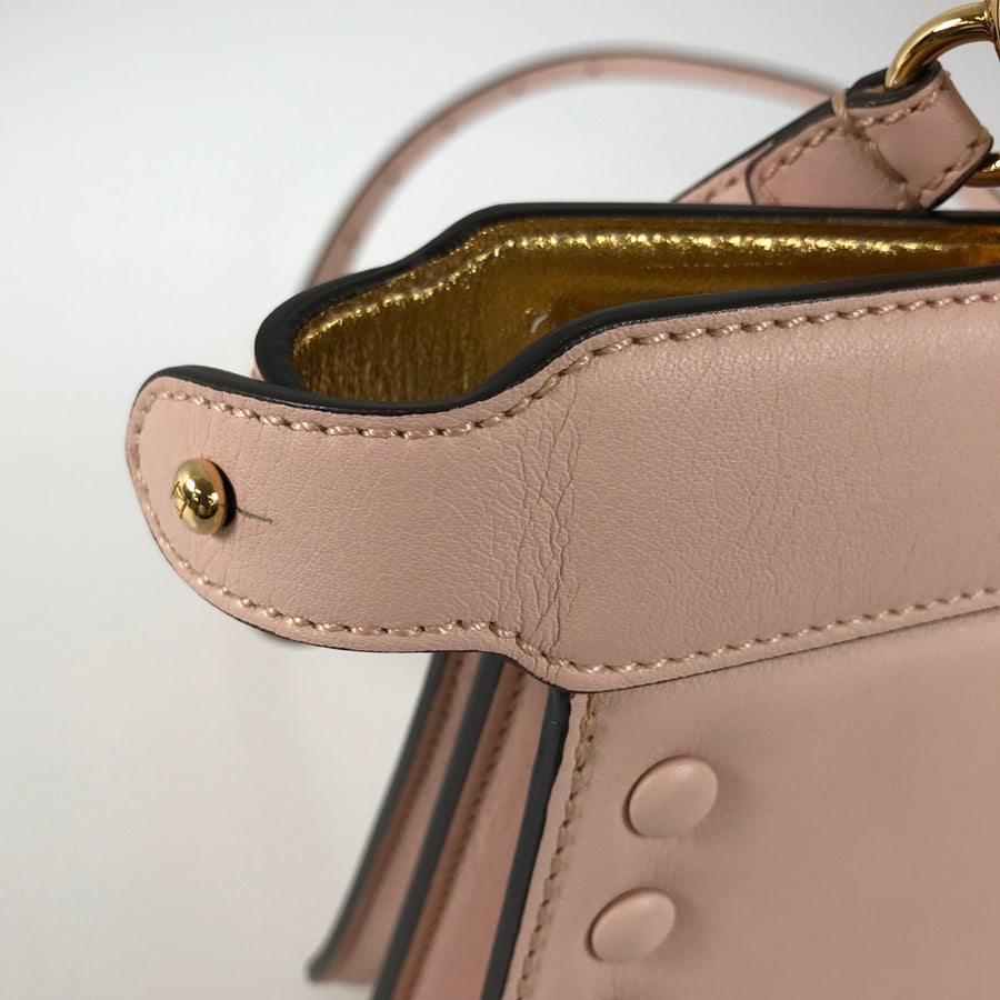 フェンディ ハンドバッグ