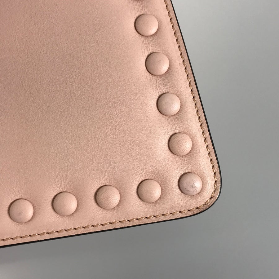 フェンディ ハンドバッグ