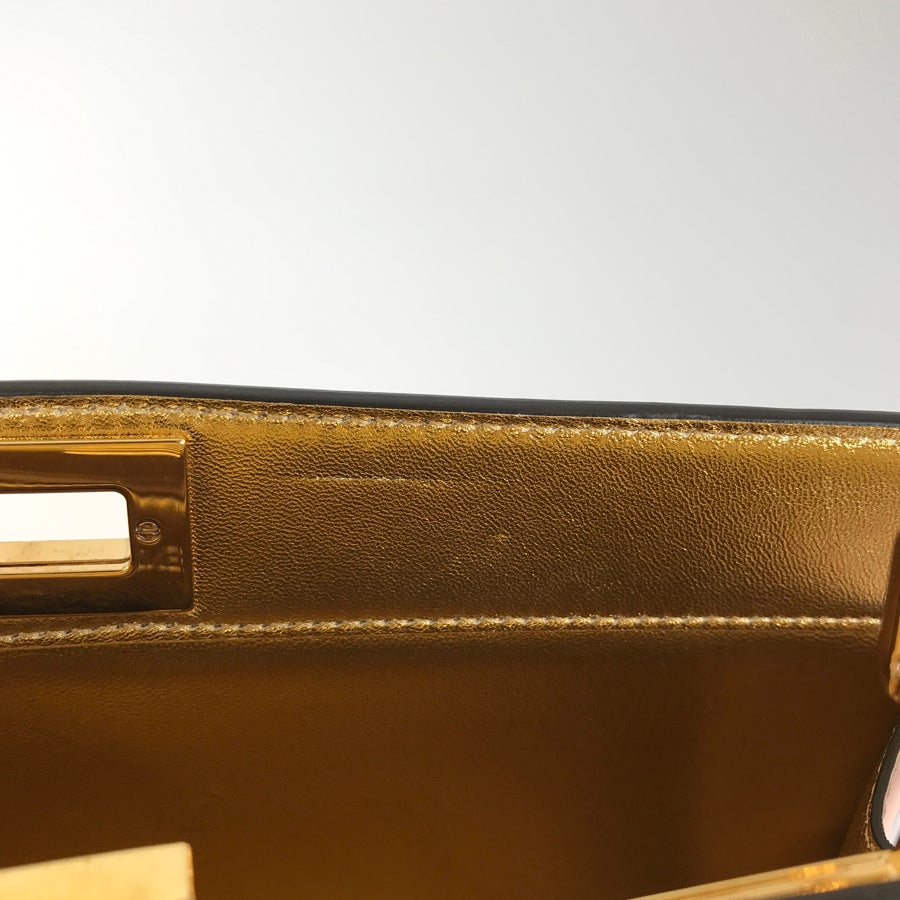 フェンディ ハンドバッグ