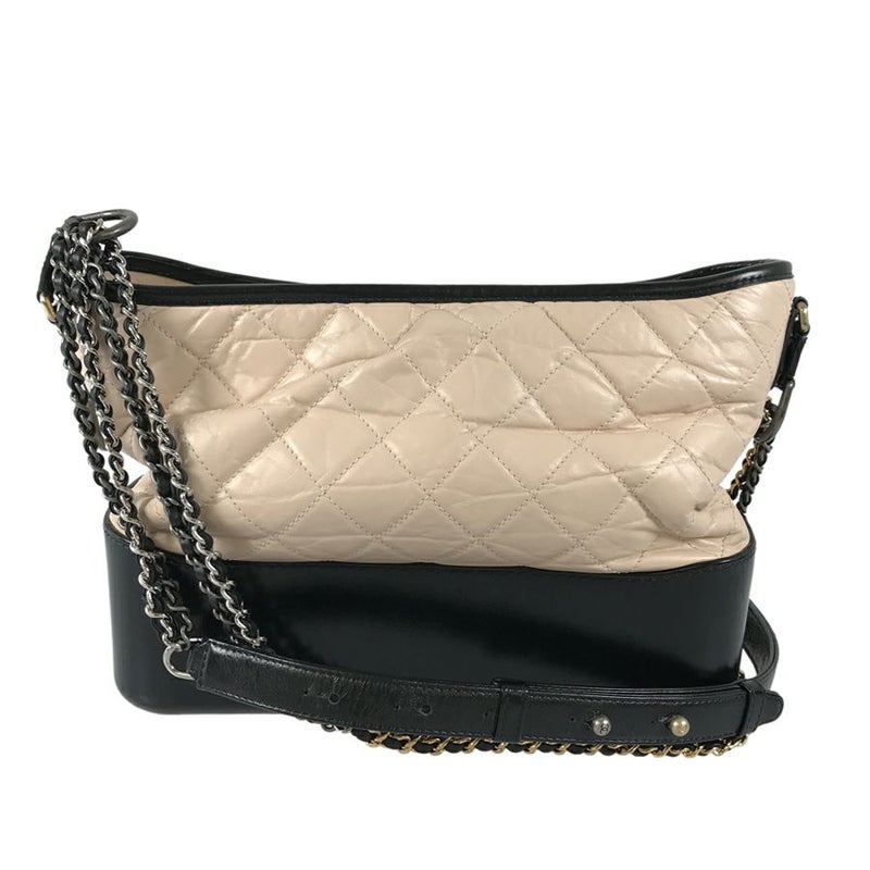 シャネル ショルダーバッグ