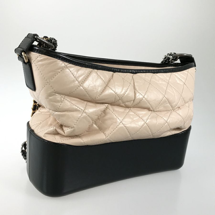 シャネル ショルダーバッグ