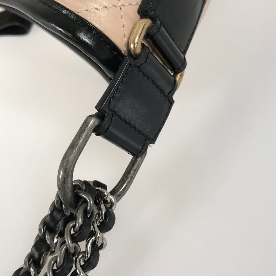 シャネル ショルダーバッグ