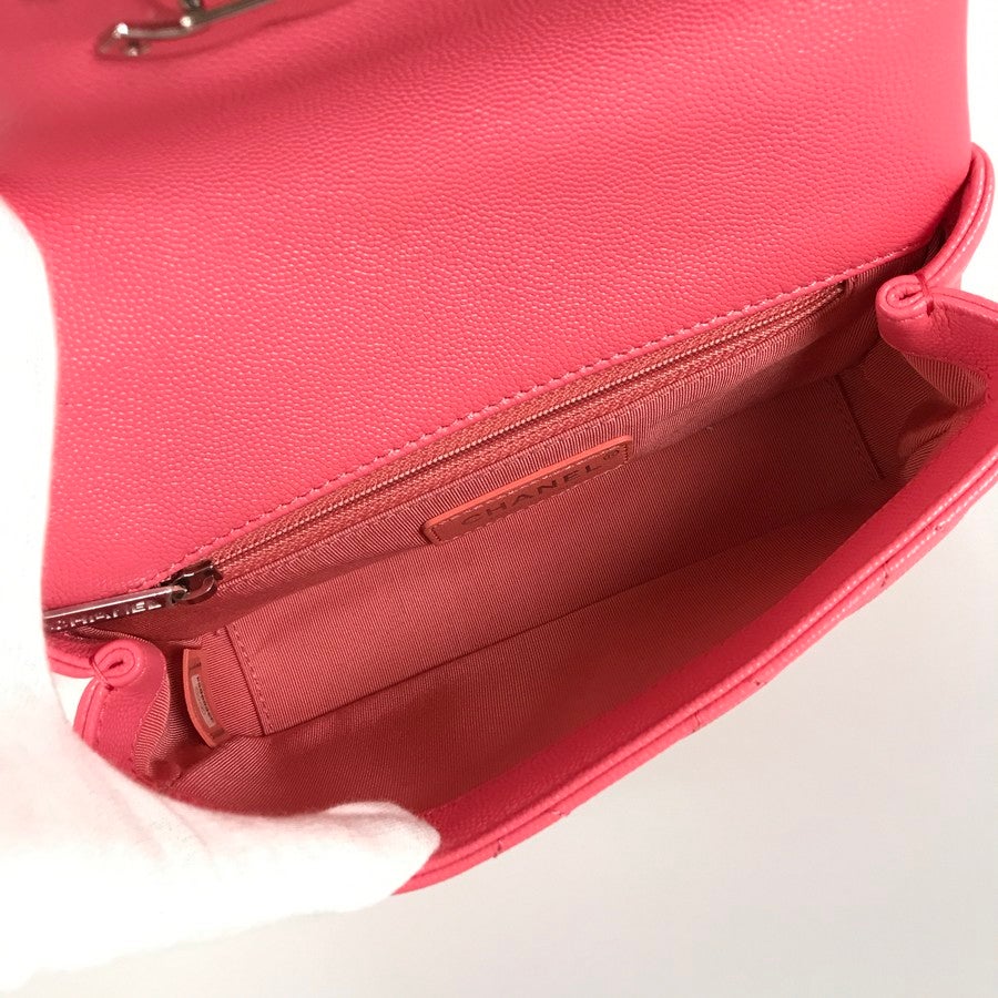 シャネル ショルダーバッグ