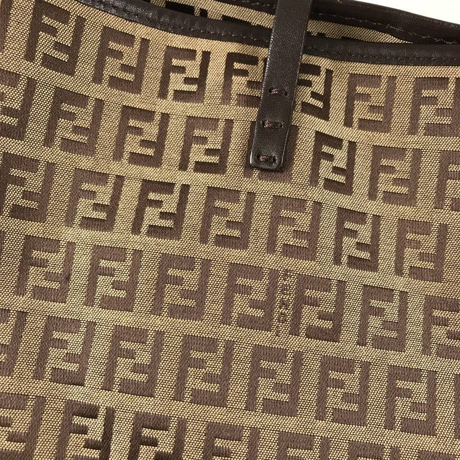 フェンディ トートバッグ