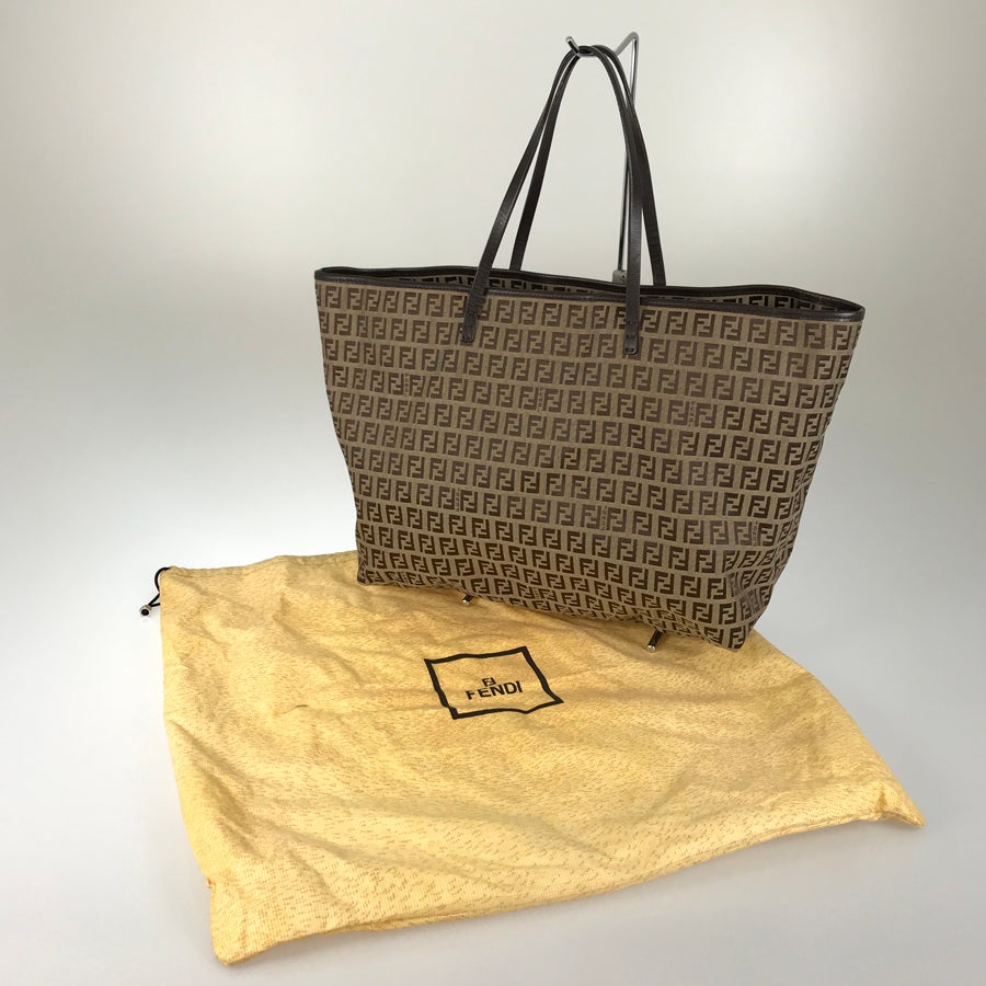 フェンディ トートバッグ