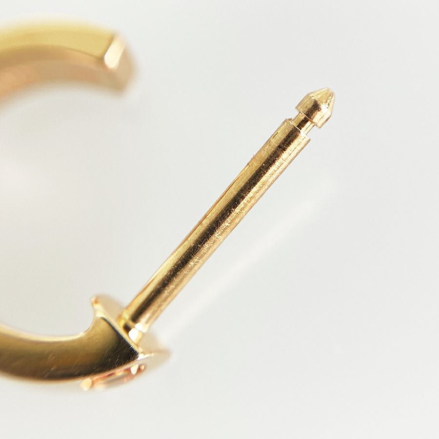 カルティエ ピアス