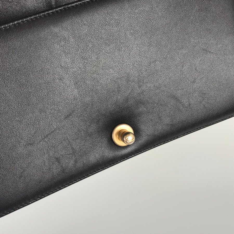 シャネル ショルダーバッグ