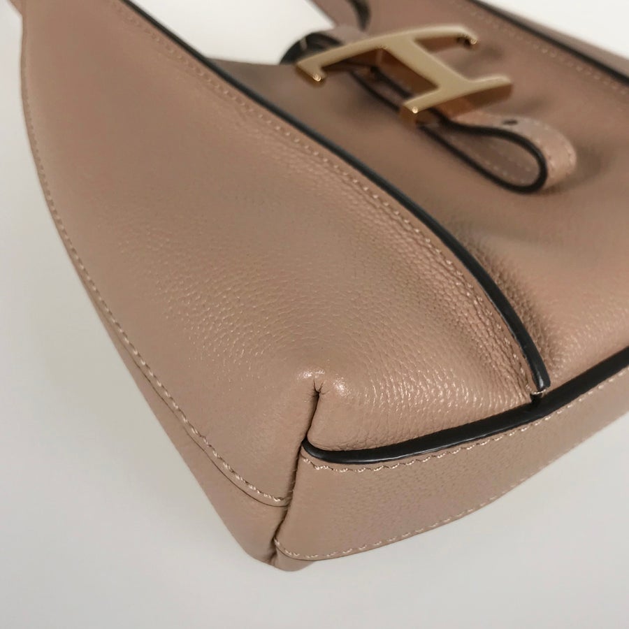 トッズ ハンドバッグ