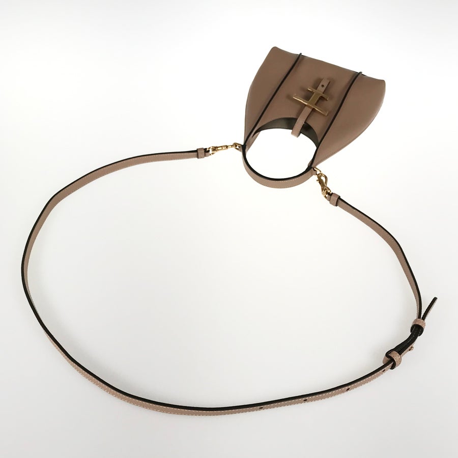 トッズ ハンドバッグ