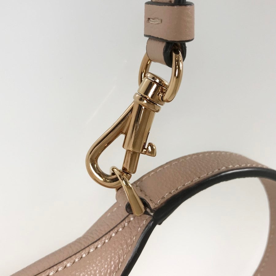 トッズ ハンドバッグ