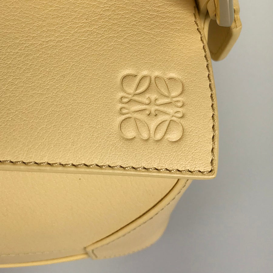 ロエベ ハンドバッグ