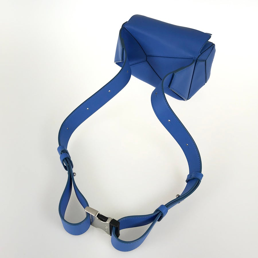 ロエベ ボディバッグ