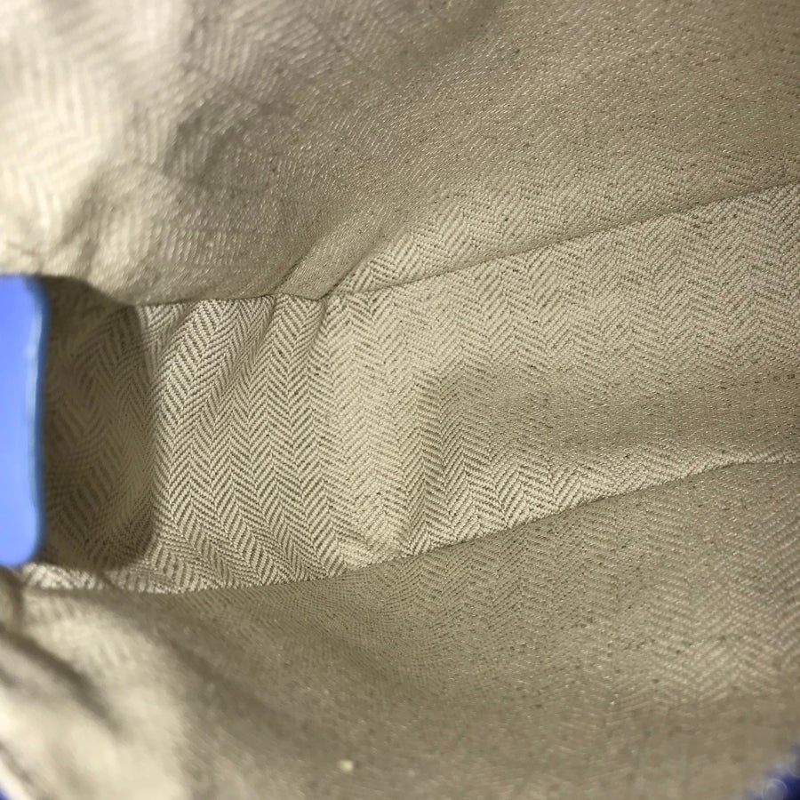 ロエベ ボディバッグ