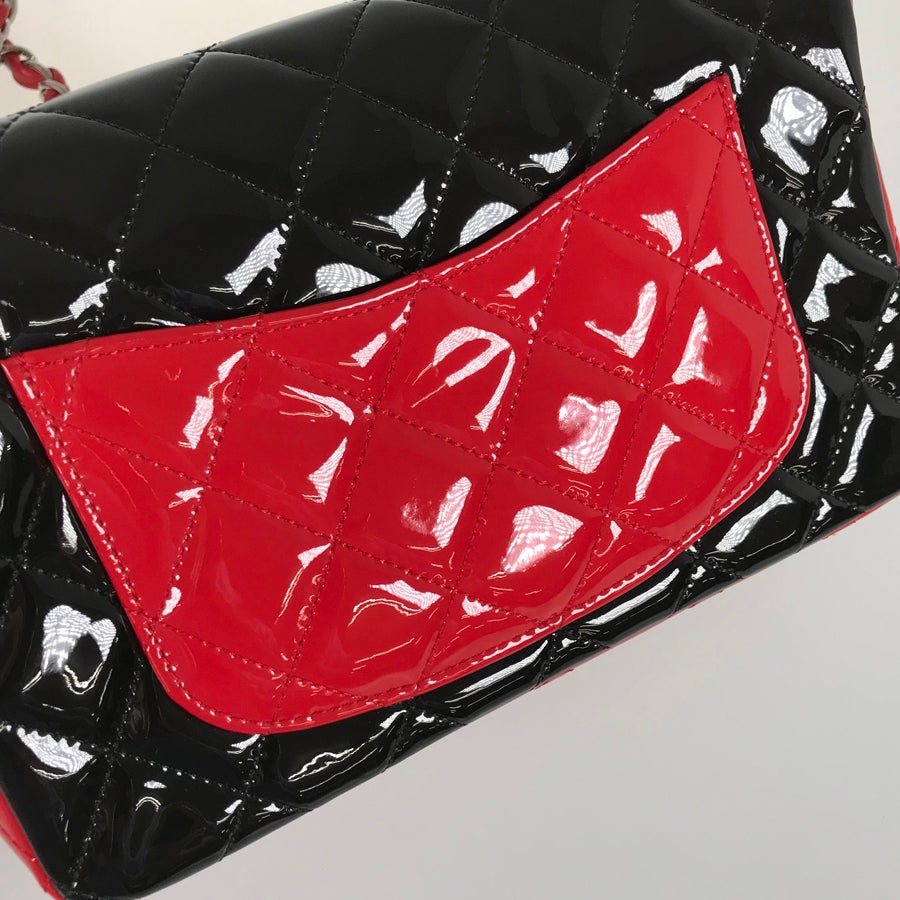 シャネル ショルダーバッグ