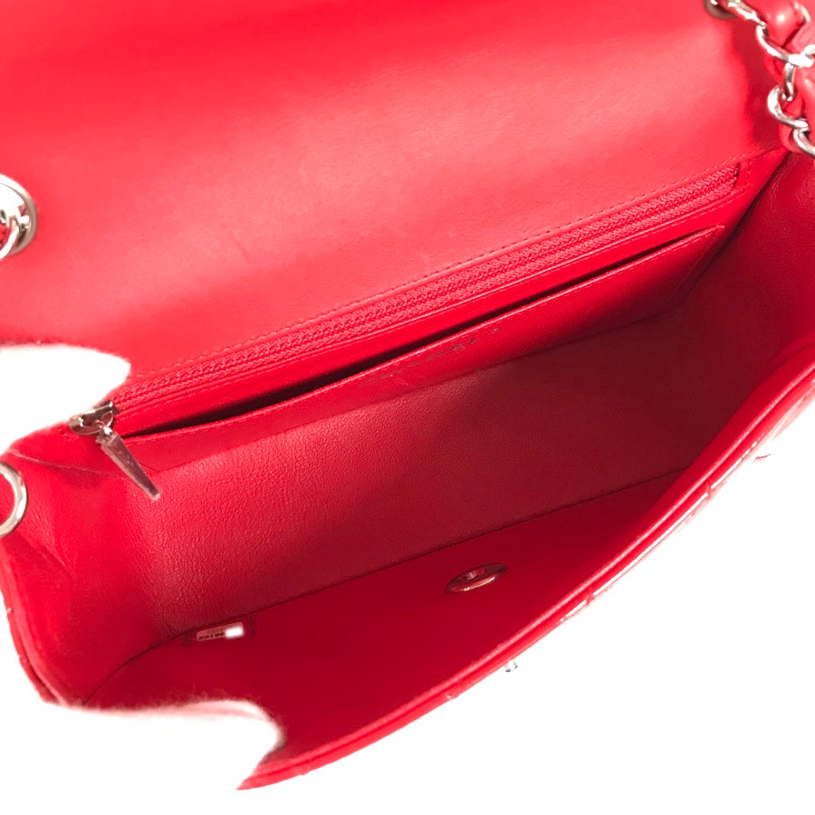 シャネル ショルダーバッグ