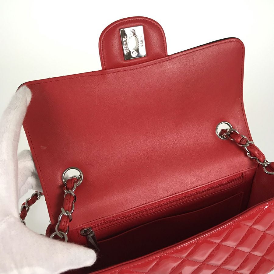 シャネル ショルダーバッグ