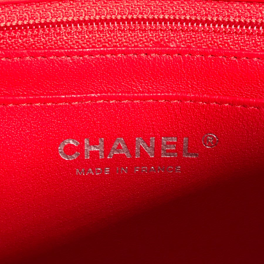 シャネル ショルダーバッグ