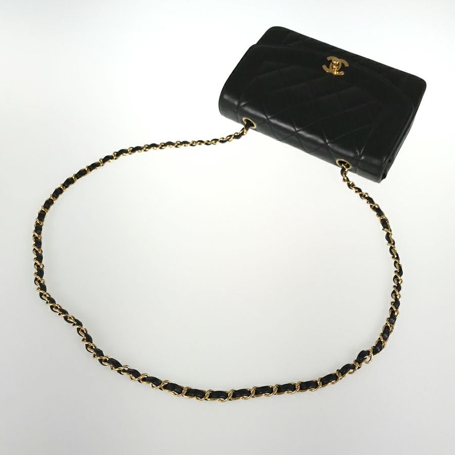 シャネル ショルダーバッグ