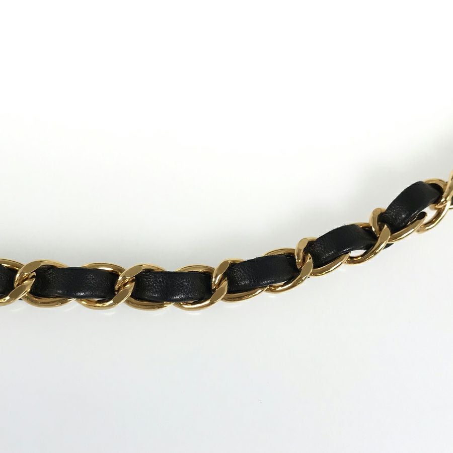 シャネル ショルダーバッグ