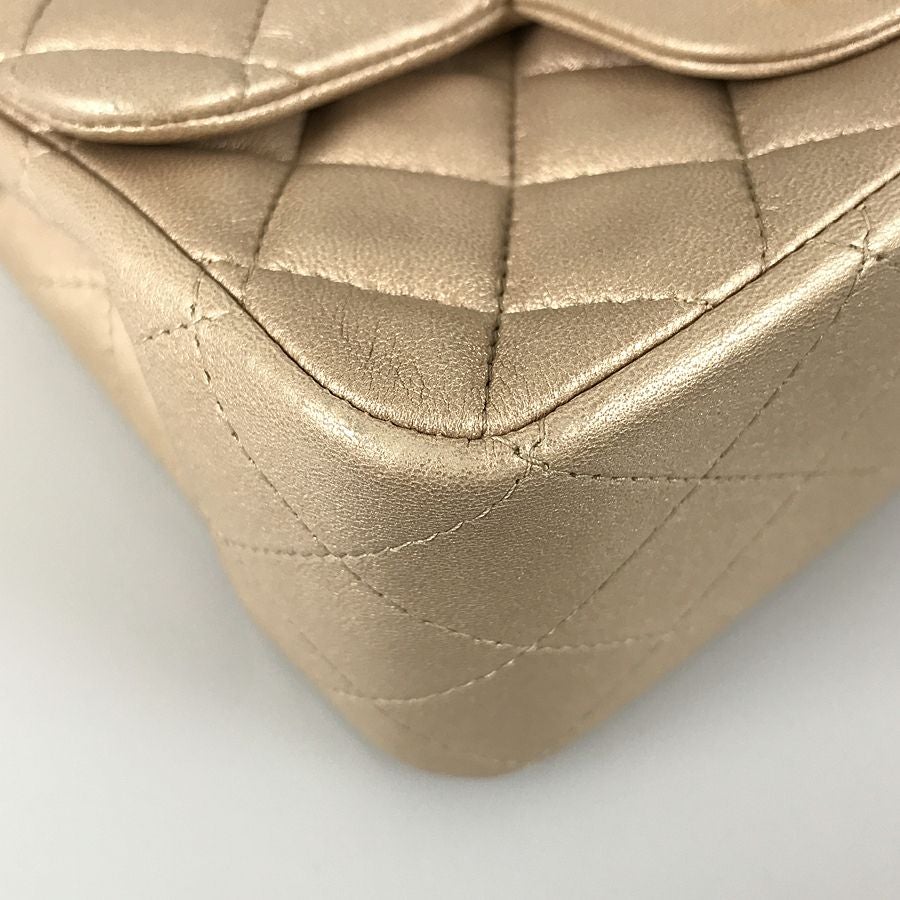 シャネル ショルダーバッグ