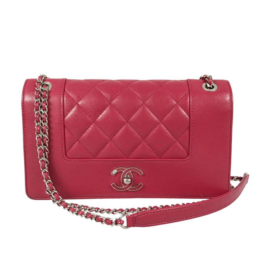 シャネル ショルダーバッグ