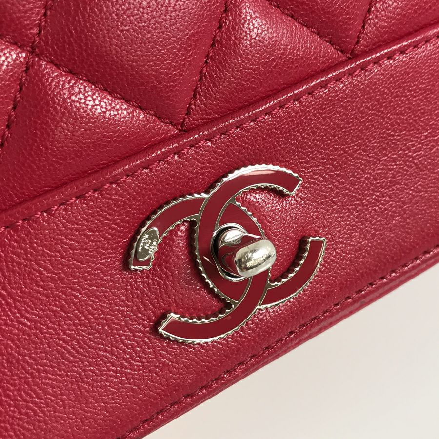 シャネル ショルダーバッグ