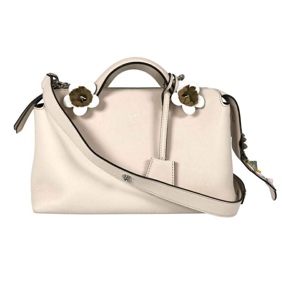 フェンディ ハンドバッグ